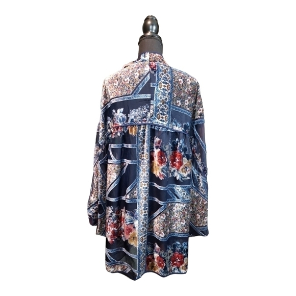 Karlie Velvet Kimono - Picture 5 of 7